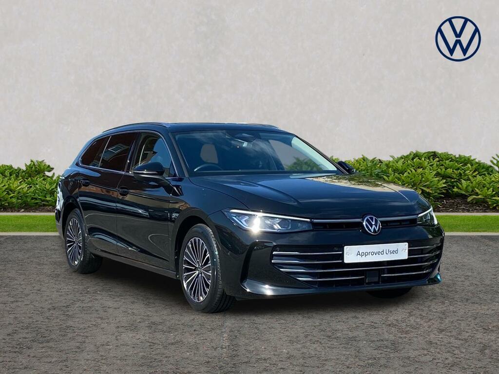 Volkswagen Passat 1.5 Etsi Elegance Dsg Black