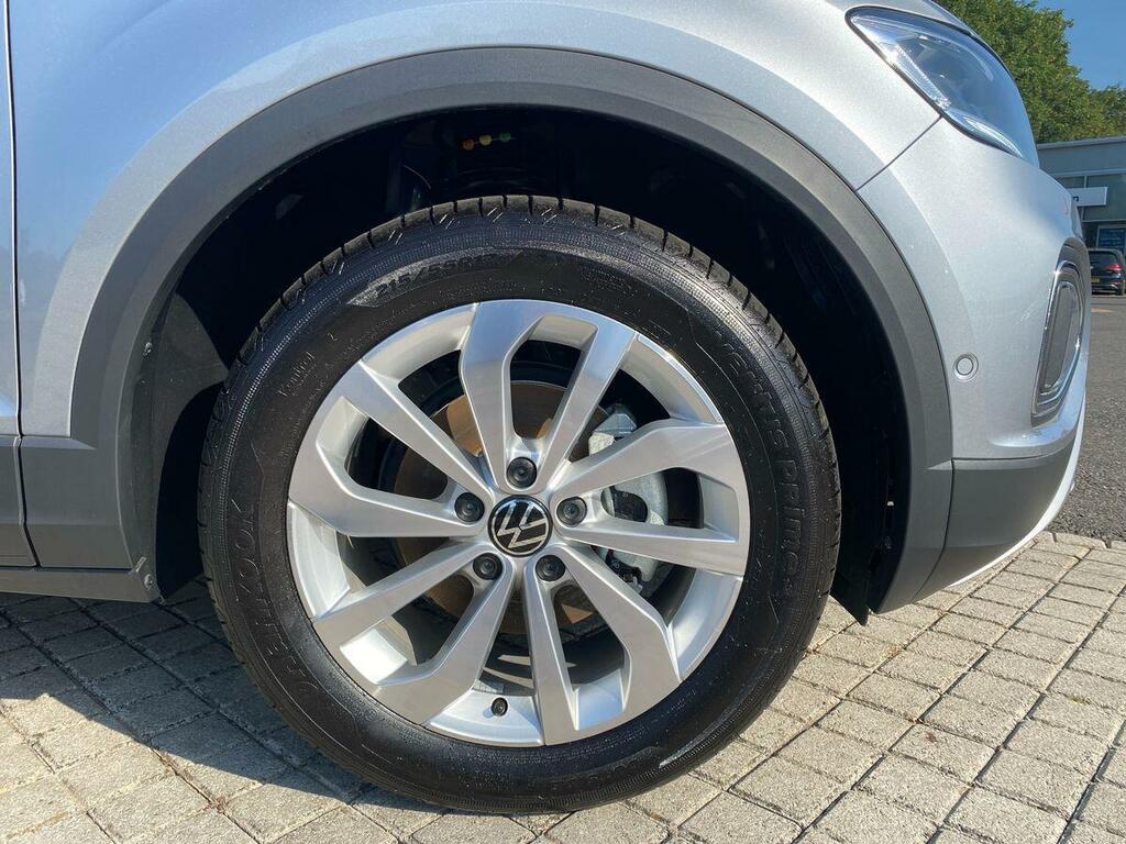 Volkswagen T-Roc 1.5 Tsi Match Silver #6