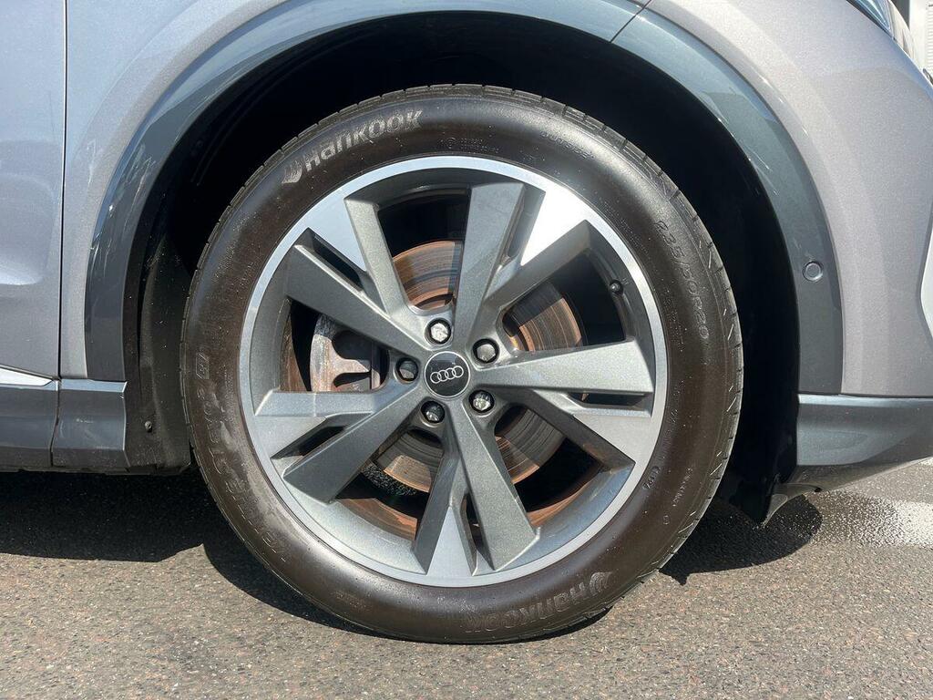 Audi Q4 E Tron 40 S Line 82Kwh Grey #6