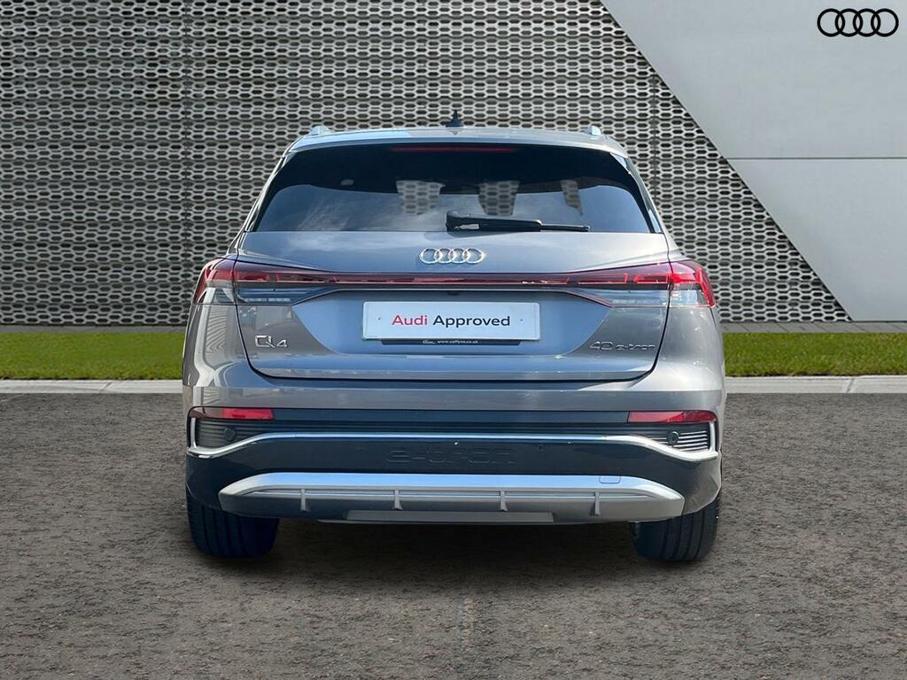 Audi Q4 E Tron 40 S Line 82Kwh Grey #4
