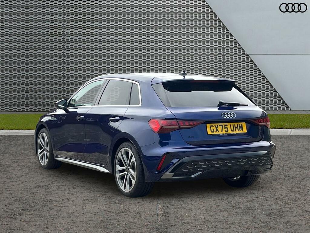 Audi A3 1.5 Tfsi 35 S Line Sportback S Tronic E Blue #3