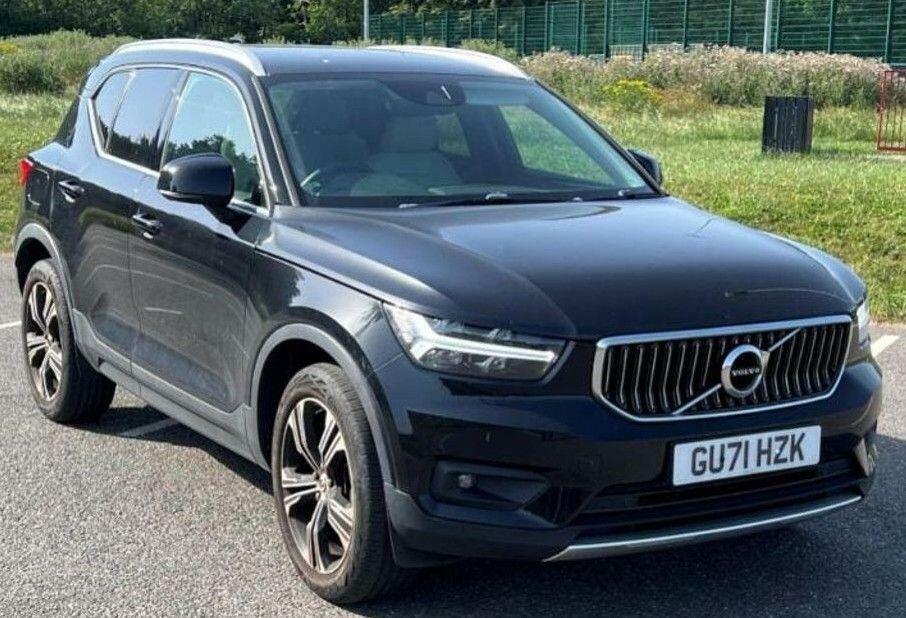 Volvo XC40 2.0 B4 Mhev Inscription Pro Suv Hybrid Black