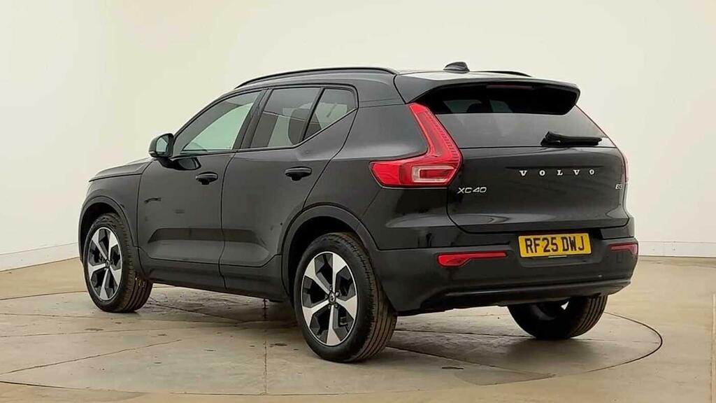 Volvo XC40 2.0 B3 Mhev Plus Dark Suv Hybrid Dct Au Black #5
