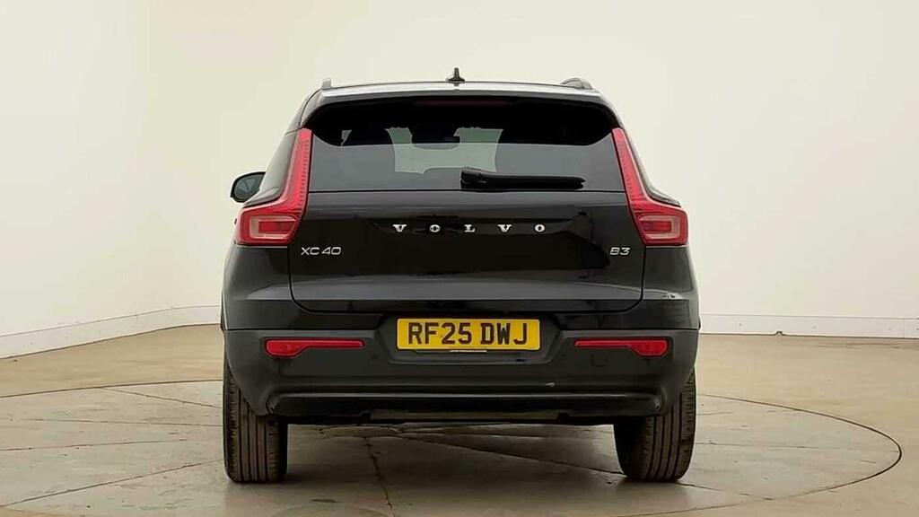 Volvo XC40 2.0 B3 Mhev Plus Dark Suv Hybrid Dct Au Black #4
