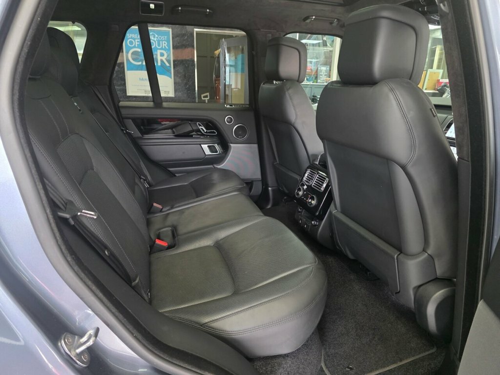 Land Rover Range Rover 3L Westminster Black PK21JWF Blue #6