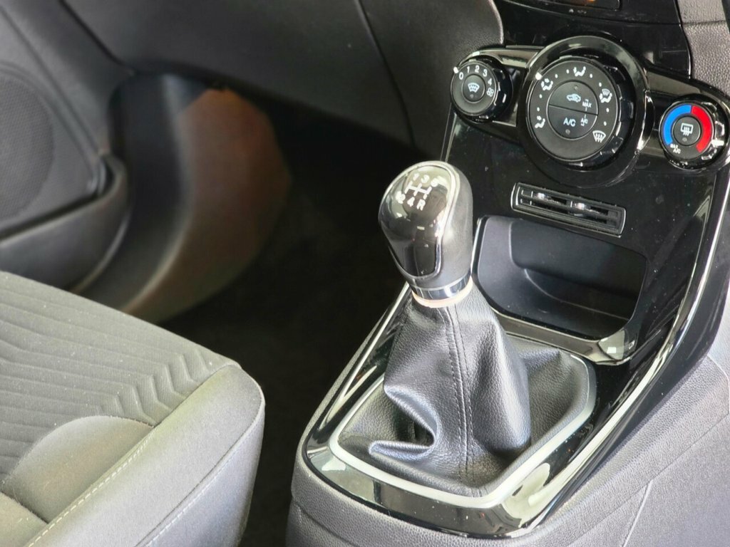 Ford Fiesta Hatchback SC16WYK White #5