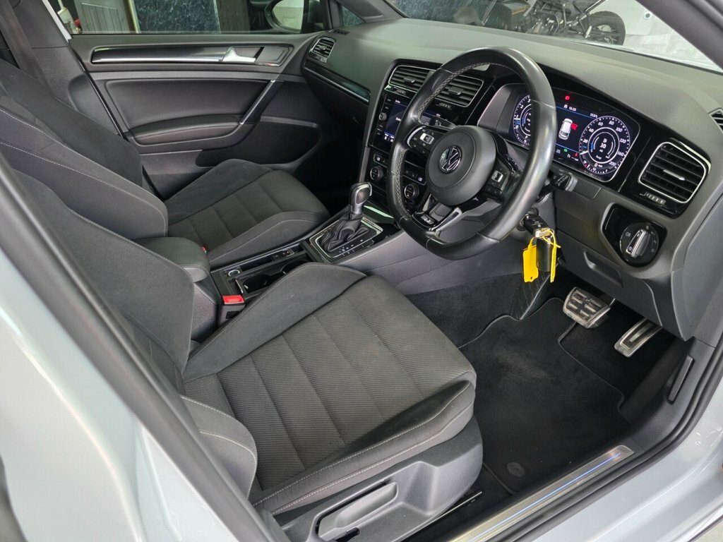 Volkswagen Golf 2L R VK19LNF Silver #5