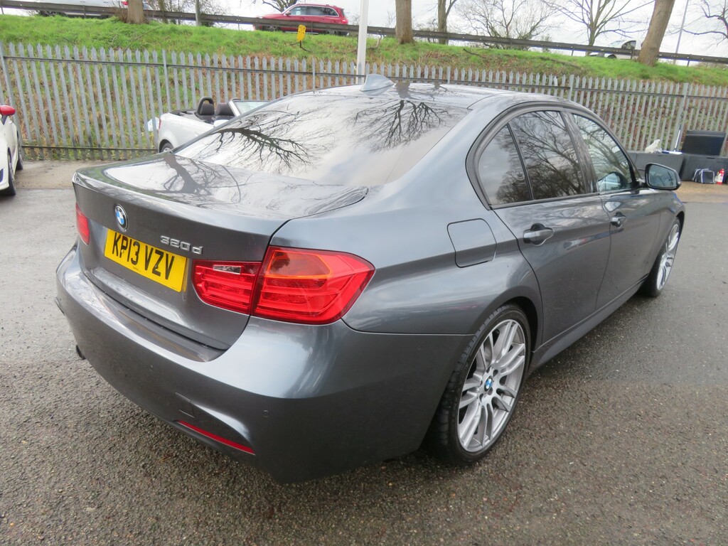 BMW 3 Series M Sport KP13VZV Grey #4