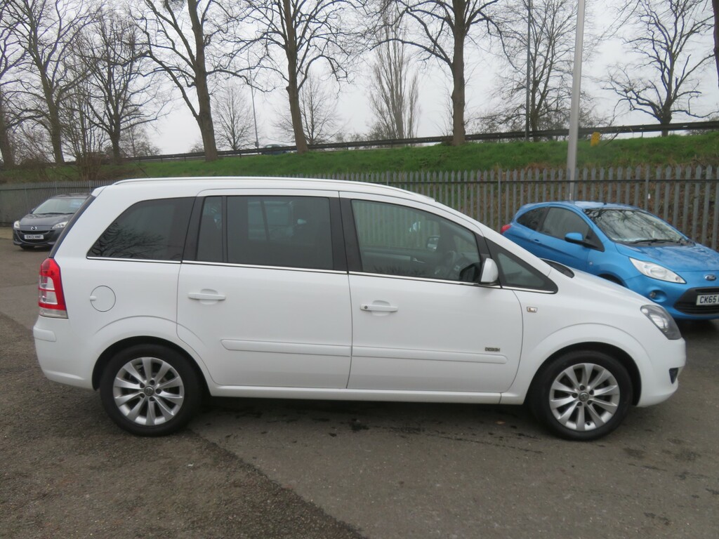 Vauxhall Zafira Design SL14OHK White #3