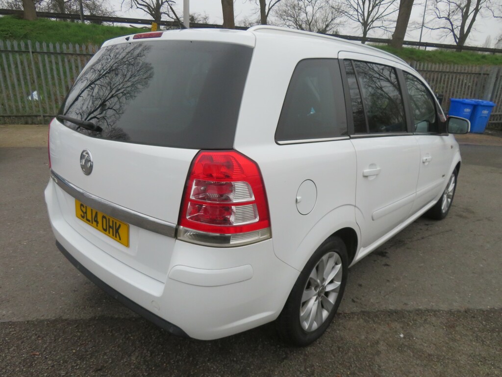 Vauxhall Zafira Design SL14OHK White #4