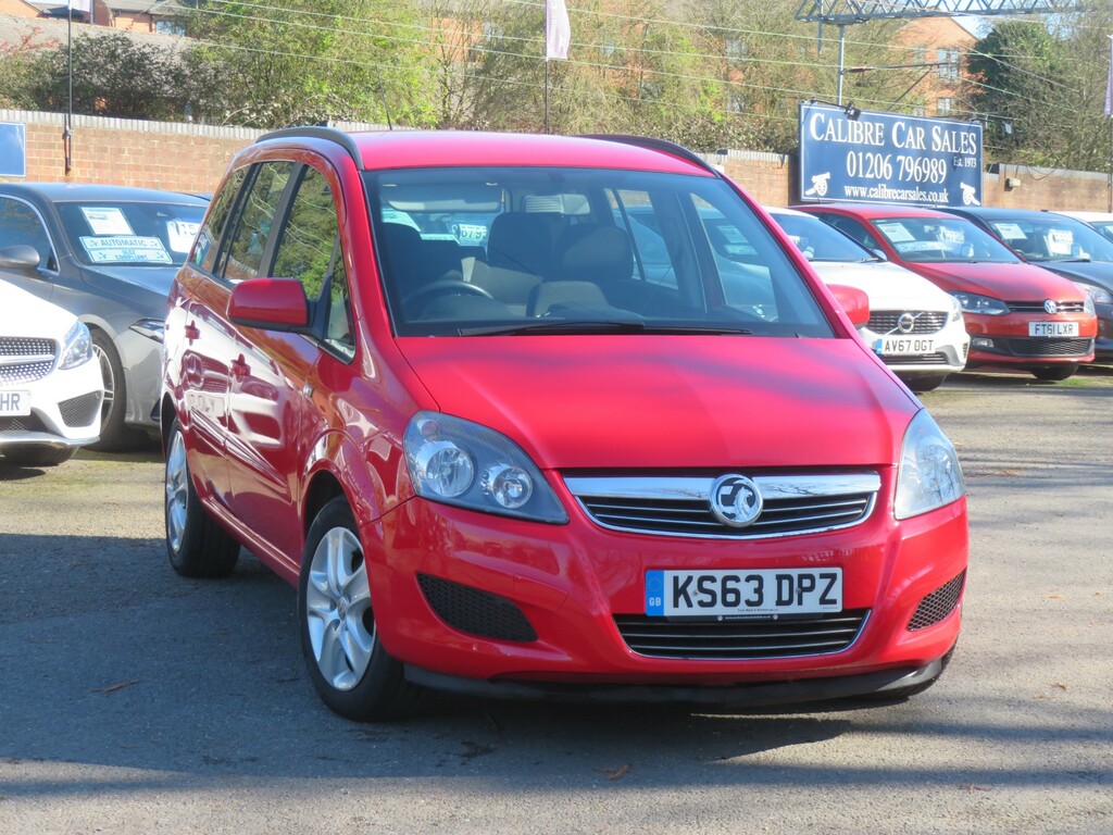 Vauxhall Zafira Exclusiv Red