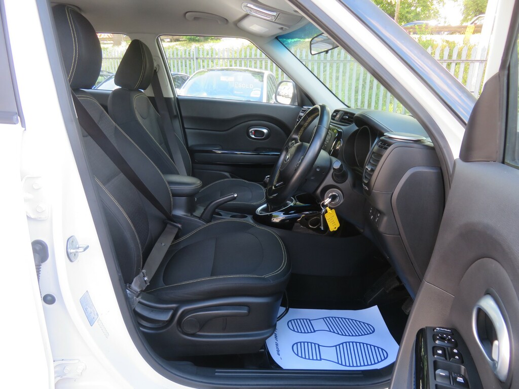 Kia Soul Crdi Maxx Yellow #14