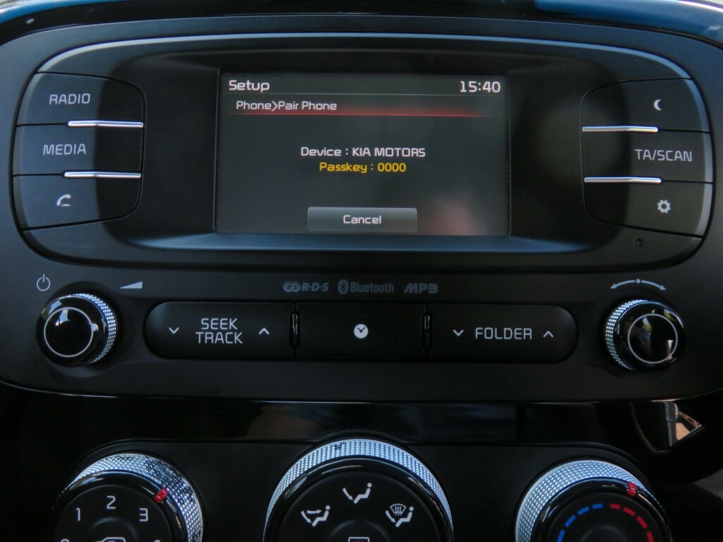 Kia Soul Crdi Maxx Yellow #23