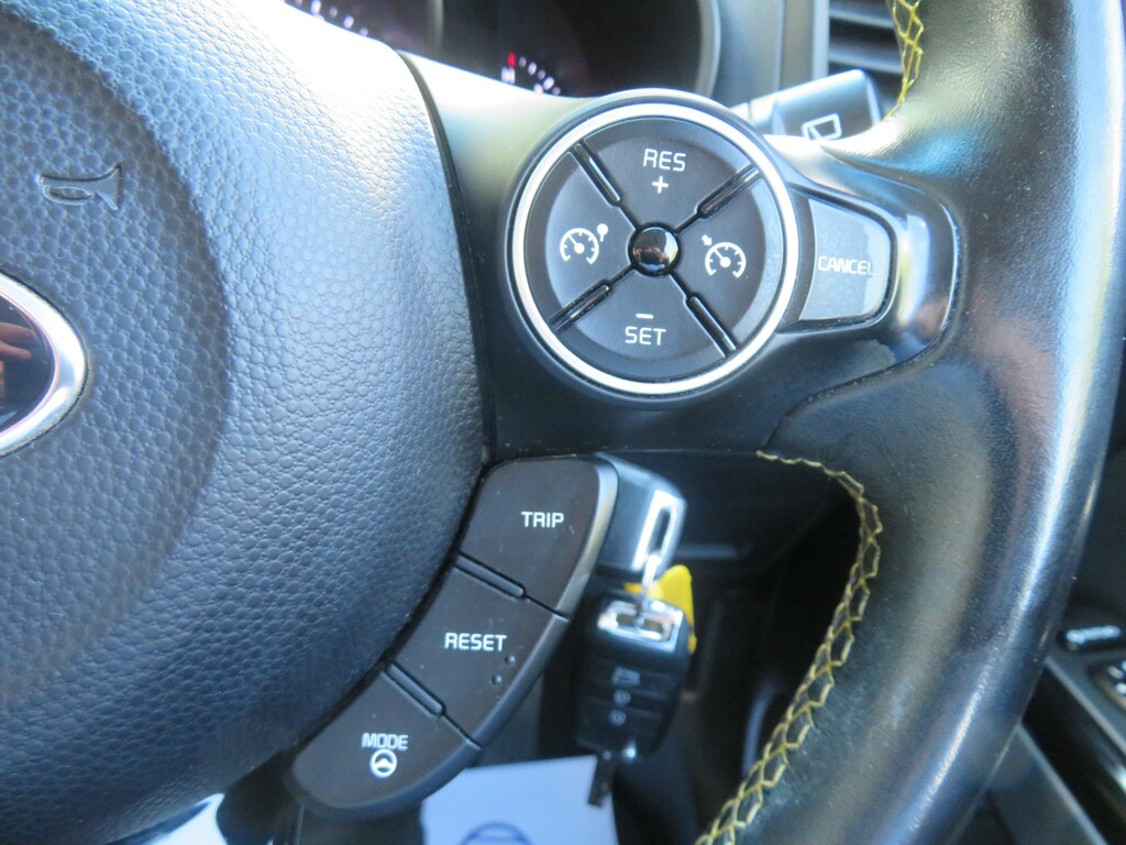 Kia Soul Crdi Maxx Yellow #28
