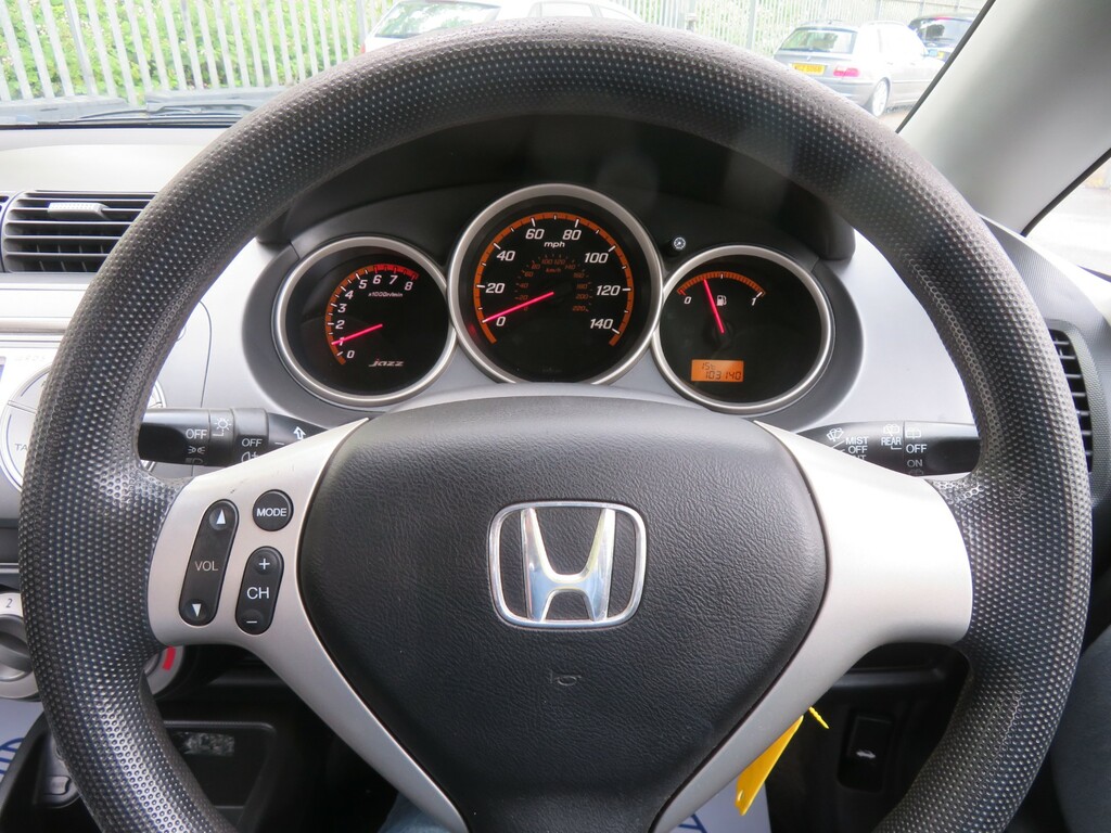 Honda Jazz Dsi Se Silver #19