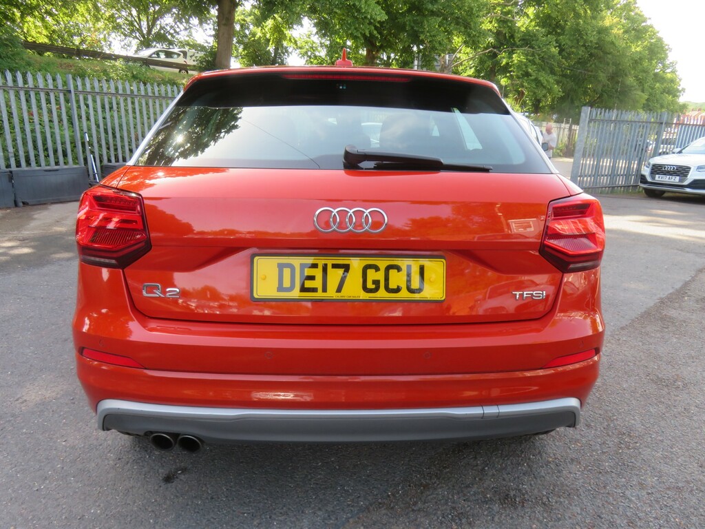 Audi Q2 Tfsi S Line DE17GCU Orange #6