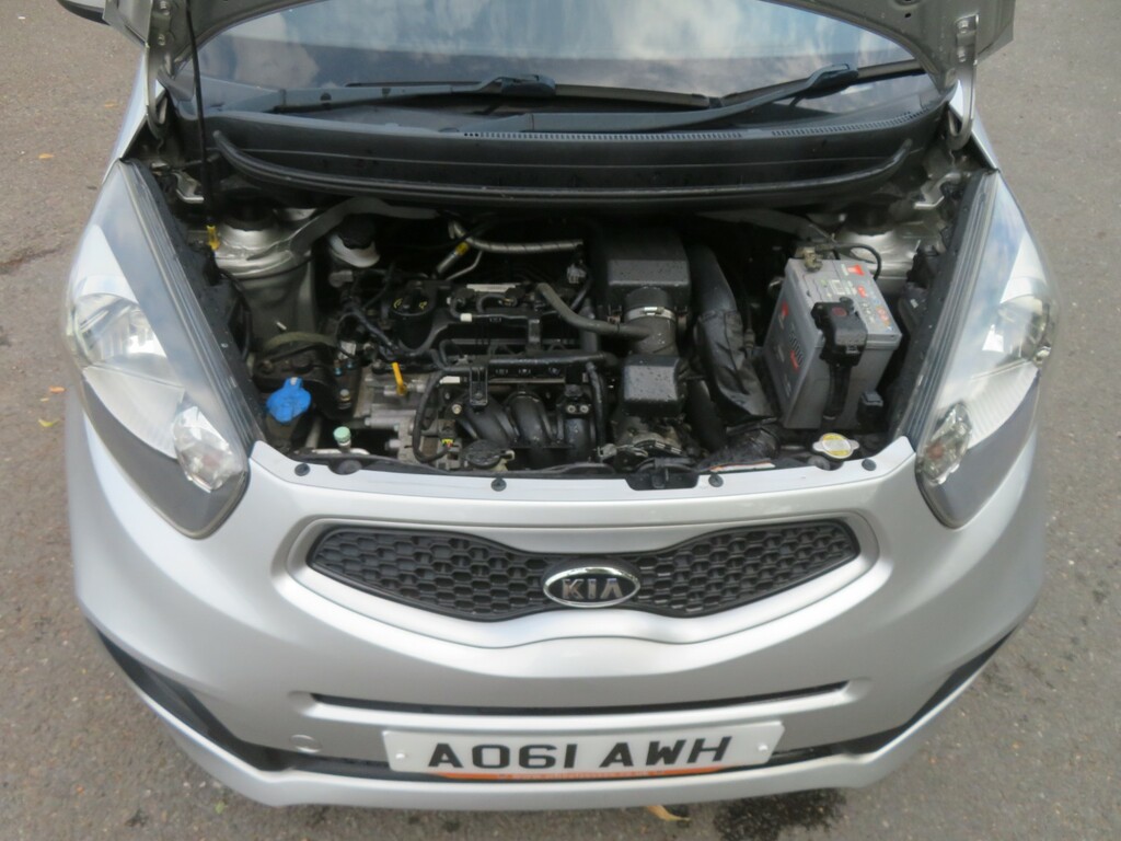 Kia Picanto 3 Green #8