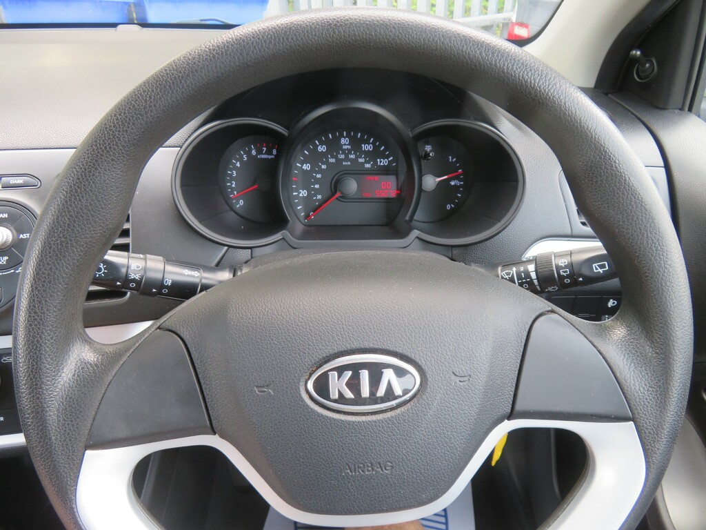 Kia Picanto 3 Green #16