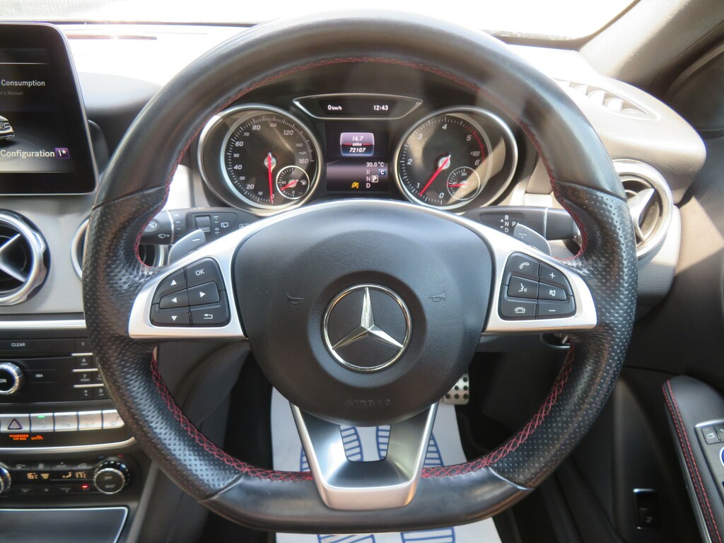 Mercedes-Benz 200 C 200 Se Executive Edition White #20