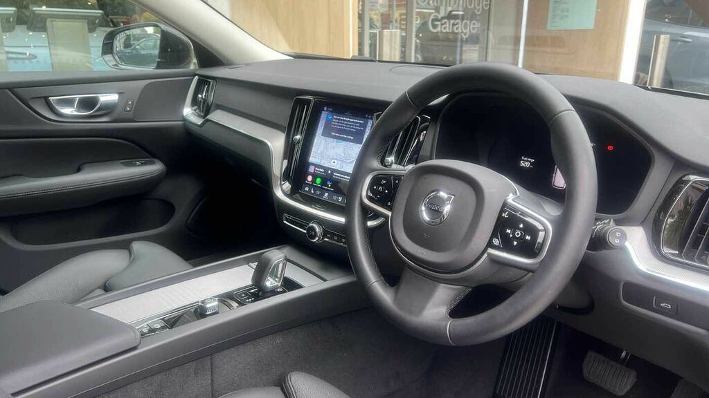Volvo V60 2.0 Plus, B4 Mild Hybrid, Dark Blis, Came HK25UXH #4