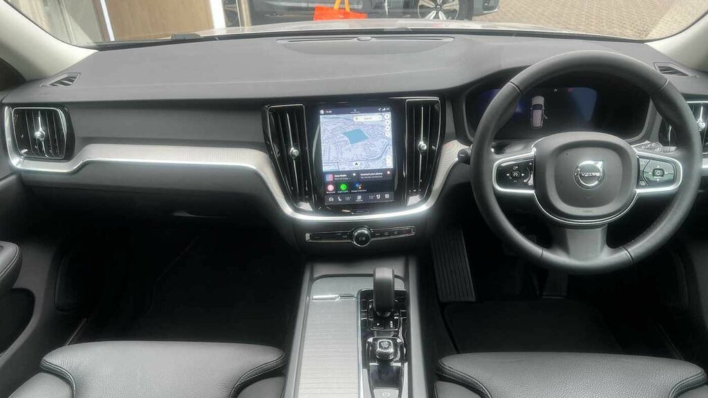 Volvo V60 2.0 Plus, B4 Mild Hybrid, Dark Blis, Came HK25UXH #5