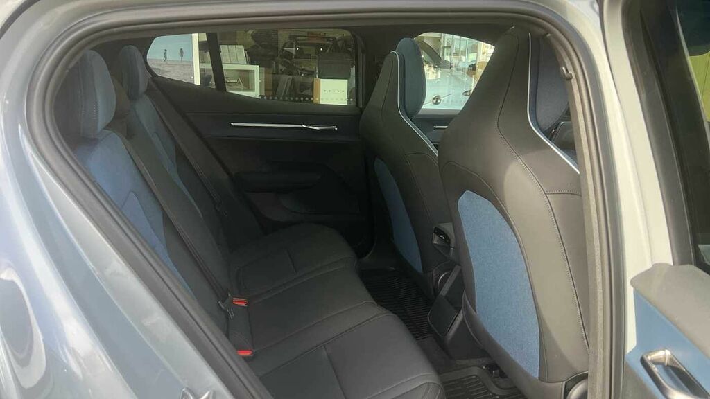 Volvo EX30 Ultra, Twin Motor Performance, HY75ZYB #6