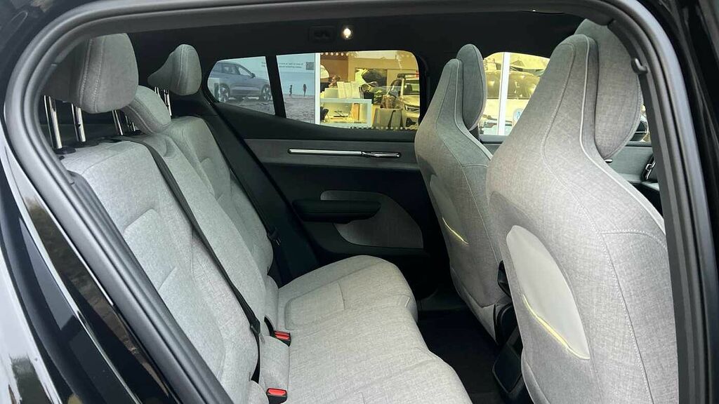Volvo EX30 Ultra, Twin Motor Performance, HK75VEL  #6