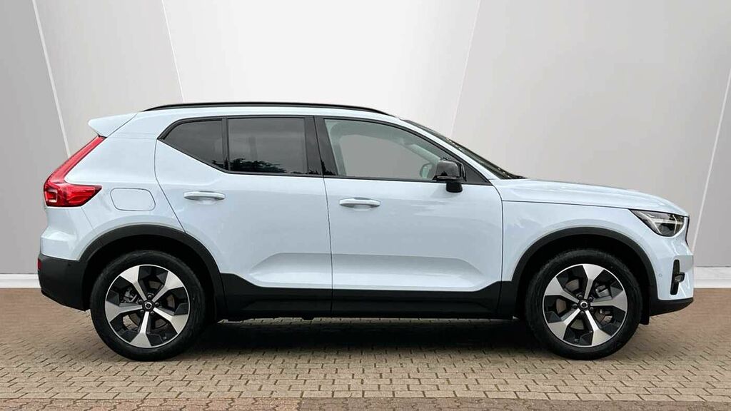 Volvo XC40 2.0 Plus, B3 Mild Hybrid, Dark Pro Varian HV75GDJ #3