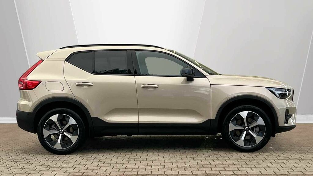 Volvo XC40 2.0 Plus, B4 Mild Hybrid, Dark Pilot Assi HV75GNZ #3