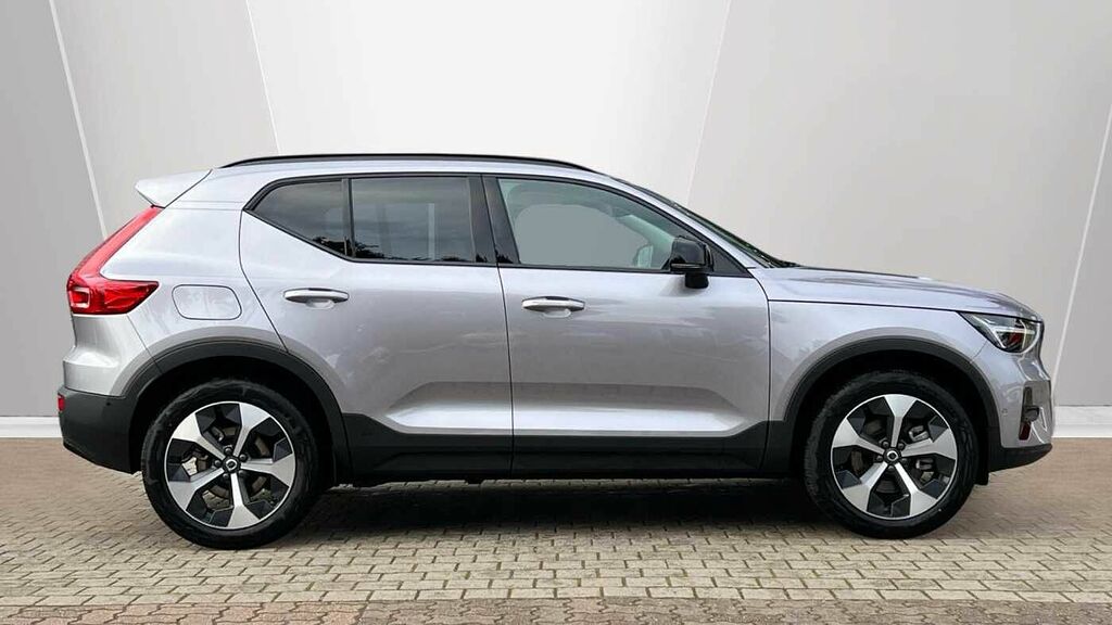 Volvo XC40 2.0 Plus, B3 Mild Hybrid, Dark Leather, 3 HV75GAX #3