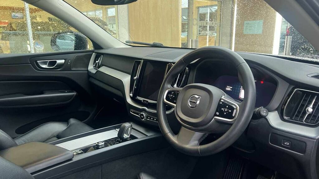 Volvo XC60 2.0 Plus, B4 Awd Mild Hybrid, Dark 360, P KR23XTK #4