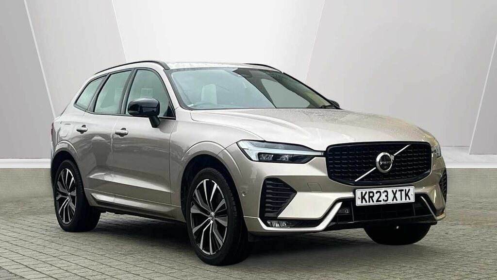 Volvo XC60 2.0 Plus, B4 Awd Mild Hybrid, Dark 360, P