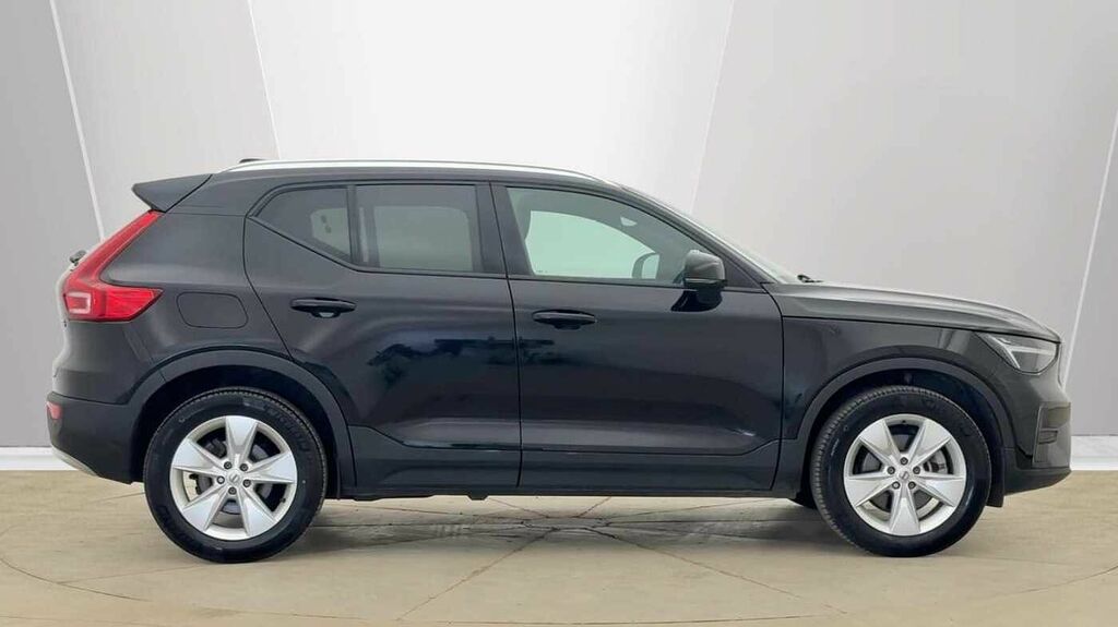 Volvo XC40 2.0 Core, B3 Mild Hybrid, RJ25WCD #2