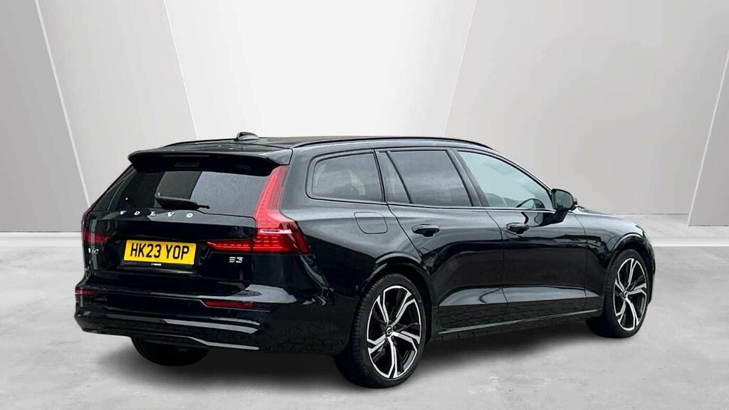 Volvo V60 2.0 Plus, B3 Mild Hybrid, Dark Tinted Rea #2