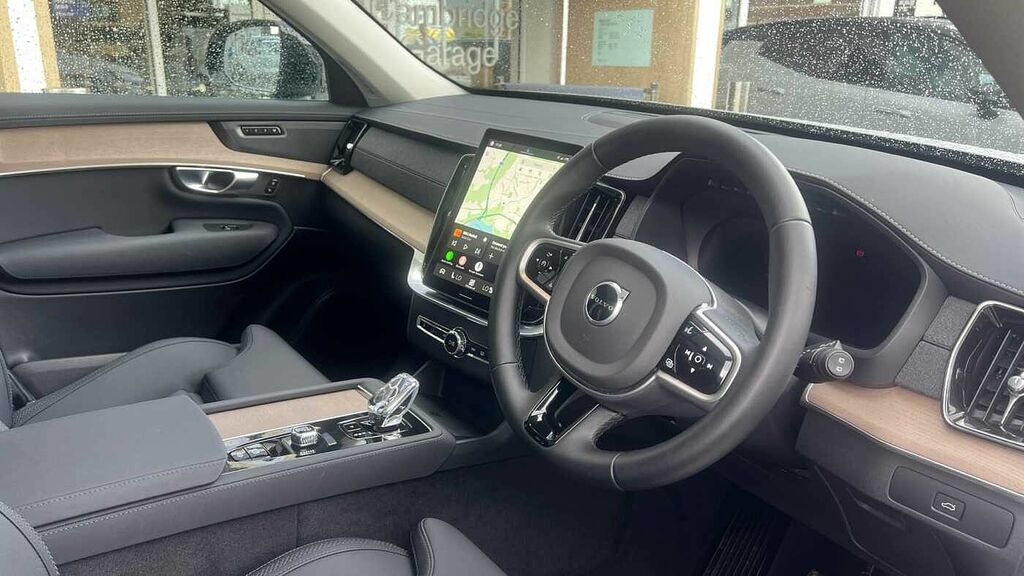 Volvo XC90 2.0 Plus, B5 Awd Mild Hybrid, Dark, 7 Seat LB25HGG  #3