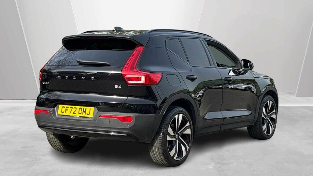 Volvo XC40 2.0 Ultimate, B4 Mild Hybrid, Dark Sunroo  #2