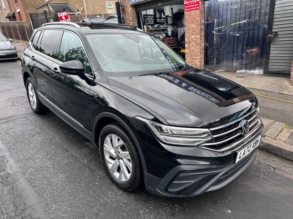 Volkswagen Tiguan Allspace 1.5 Tsi Life Dsg Euro 6 Black