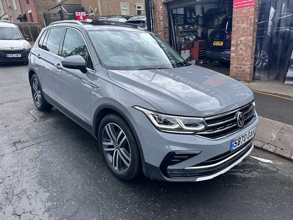 Volkswagen Tiguan 1.5 Tsi Elegance Dsg Euro 6 Silver