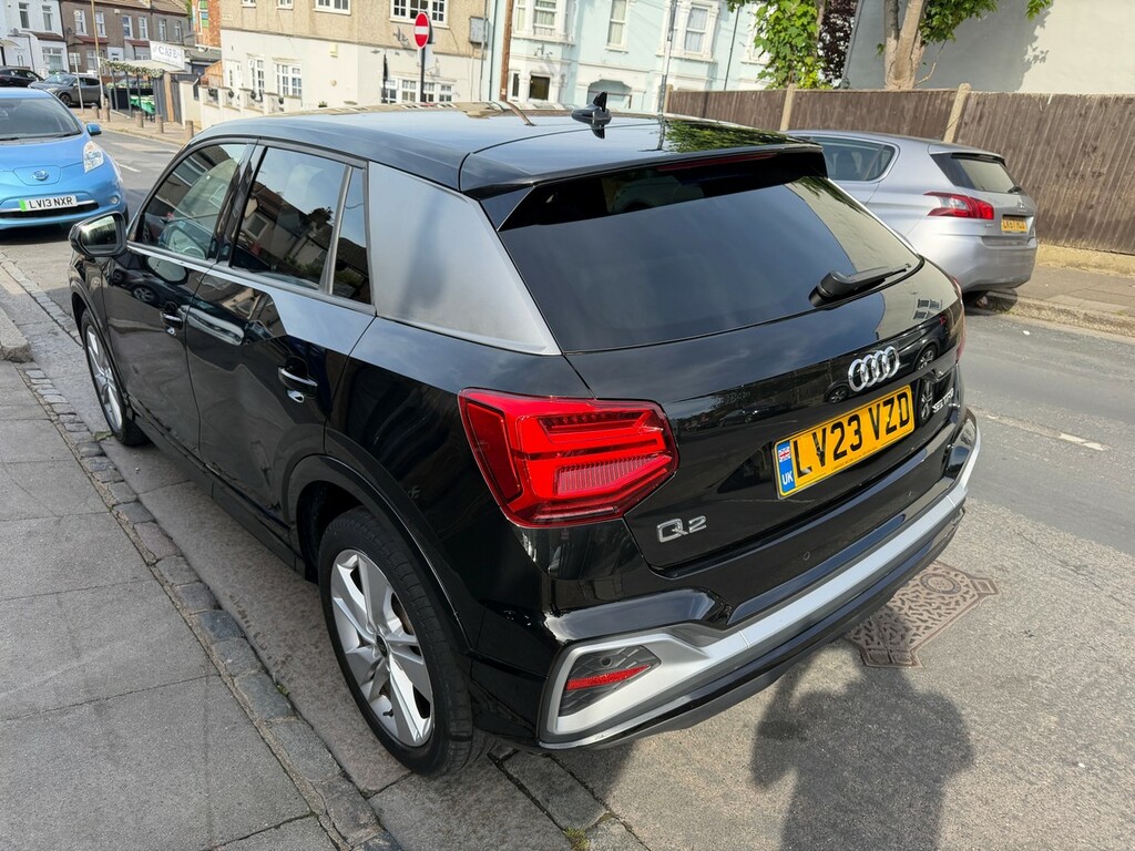 Audi Q2 1.5 Tfsi Cod 35 S Line S Tronic Euro 6 Black #5