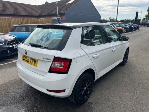 Skoda Fabia Colour Edition Mpi CX68VKW White #2