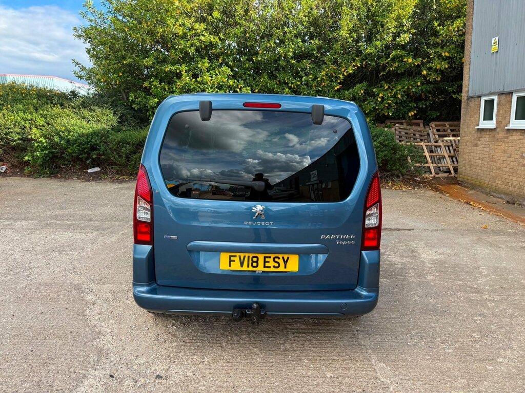 Peugeot Partner Tepee 1.2 Puretech Active Euro 6 Ss Blue #4
