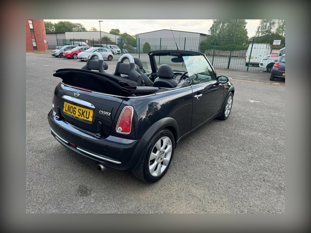 Mini Convertible 1.6 One White #11