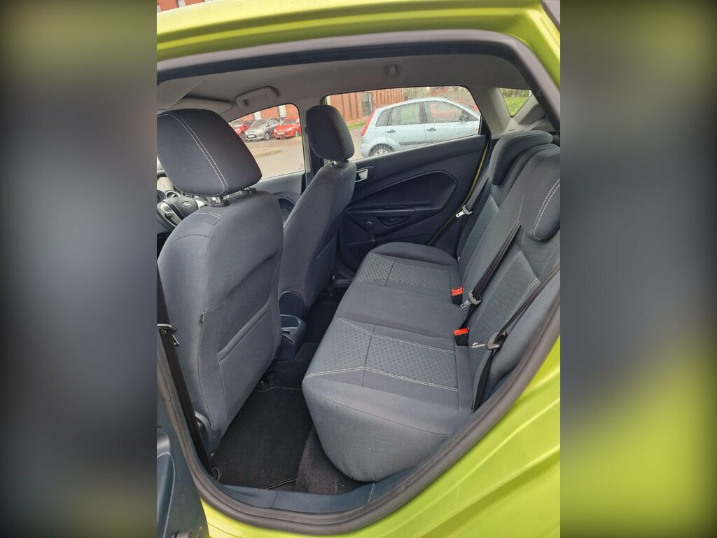 Ford Fiesta 1.4 Edge White #20