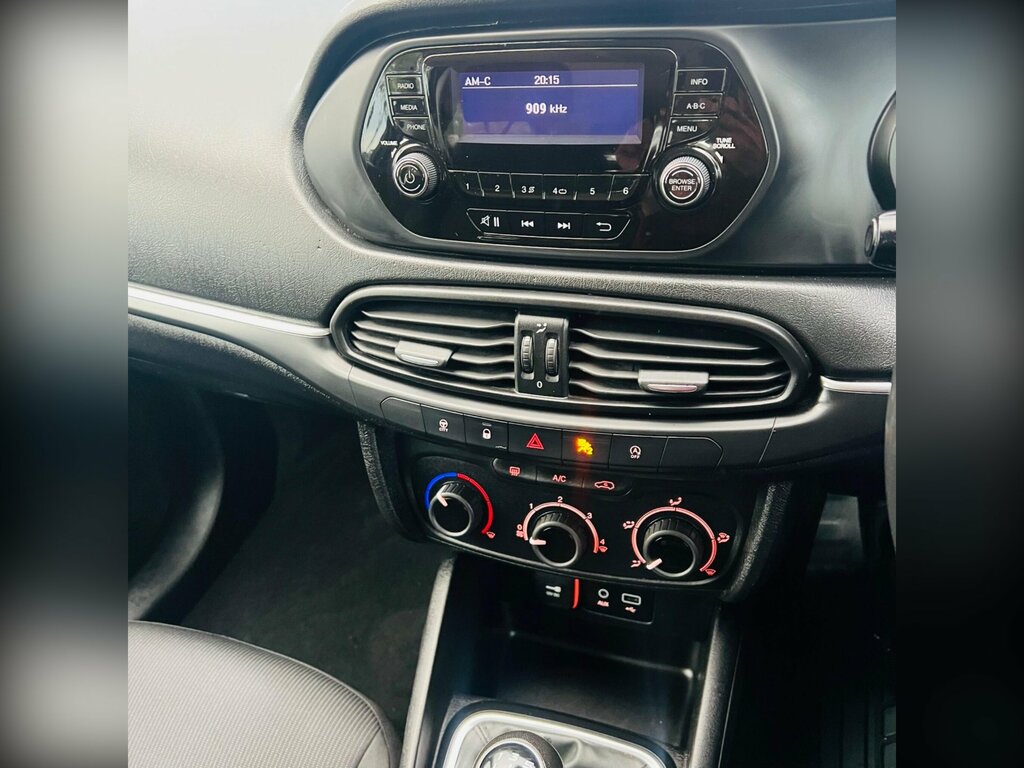 Fiat Tipo 1.4 Mpi Easy Euro 6 White #17