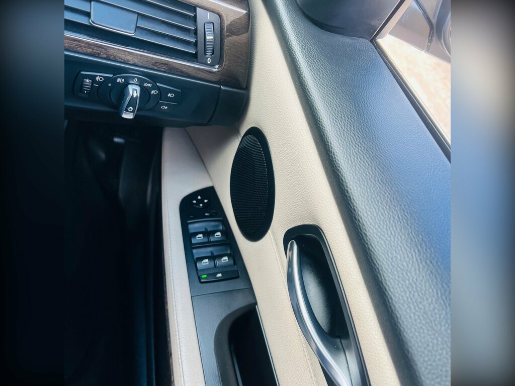 BMW 3 Series White #18