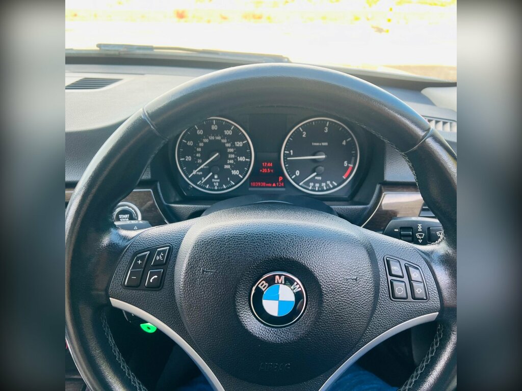 BMW 3 Series White #19