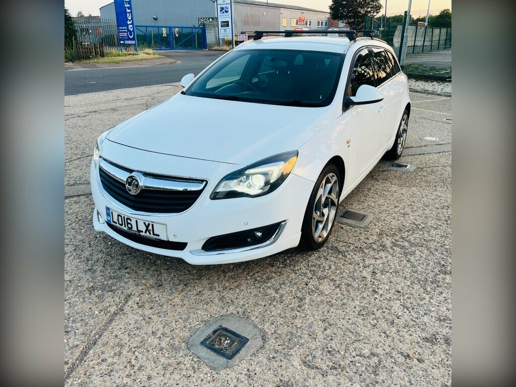Vauxhall Insignia 2.0 Cdti Sri VX Line Nav Sports Tourer Euro 6 Ss White #3