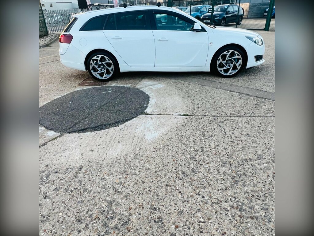 Vauxhall Insignia 2.0 Cdti Sri VX Line Nav Sports Tourer Euro 6 Ss White #6