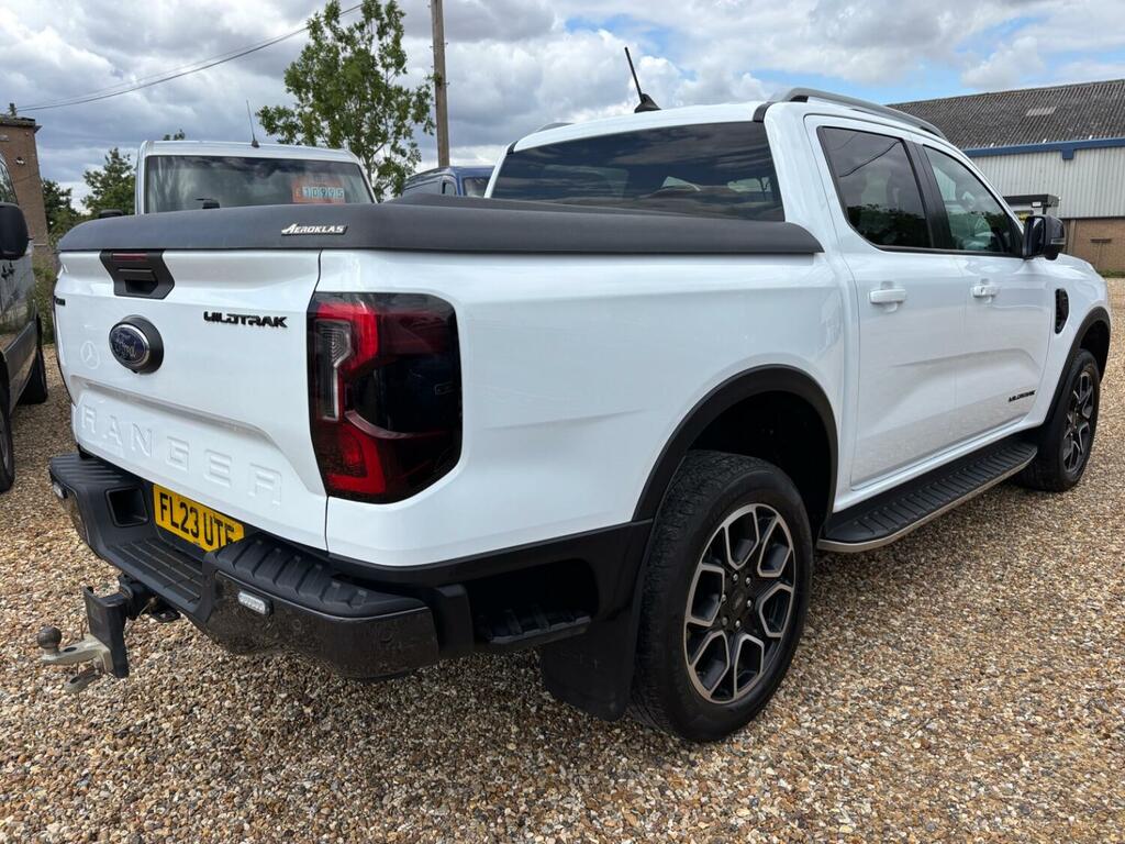 Ford Ranger Pickup 2.0 Ranger P703 Wildtrak Double Cab 2.0L Ec FL23UTF White #2