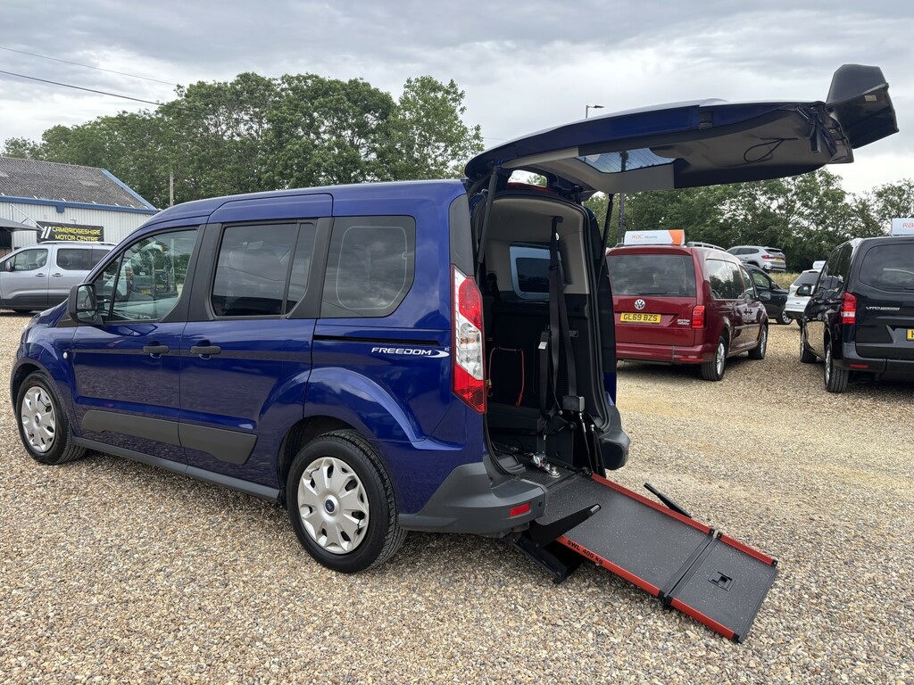 Ford Tourneo Connect 1.5 Tdci Titanium Mpv Eur Blue #7